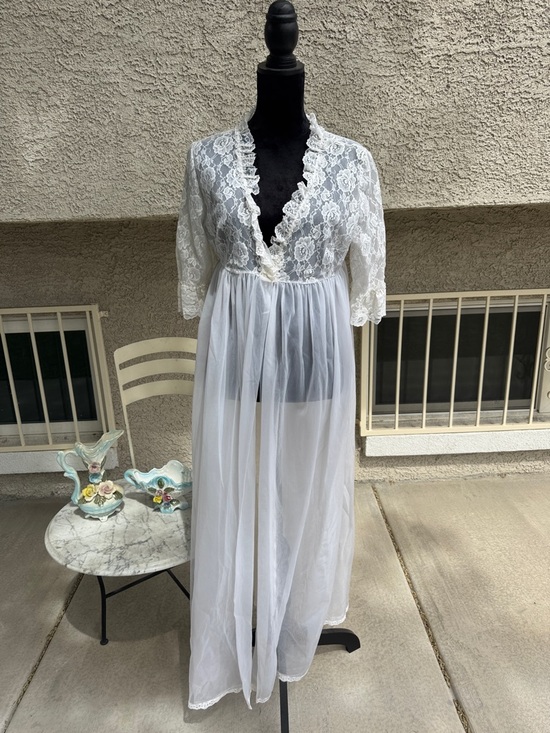 Vintage Teri-She Other - Vintage Teri-She White Lace Robe Duster | Sheer Bridal Lingerie | Romantic